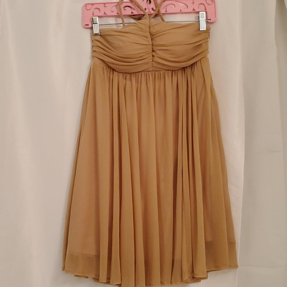 FOREVER 21 MEDIUM BABY DOLL DRESS